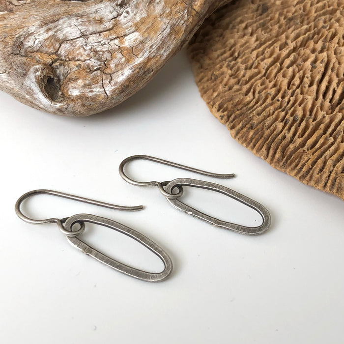 № 105 Small Oval Hoop