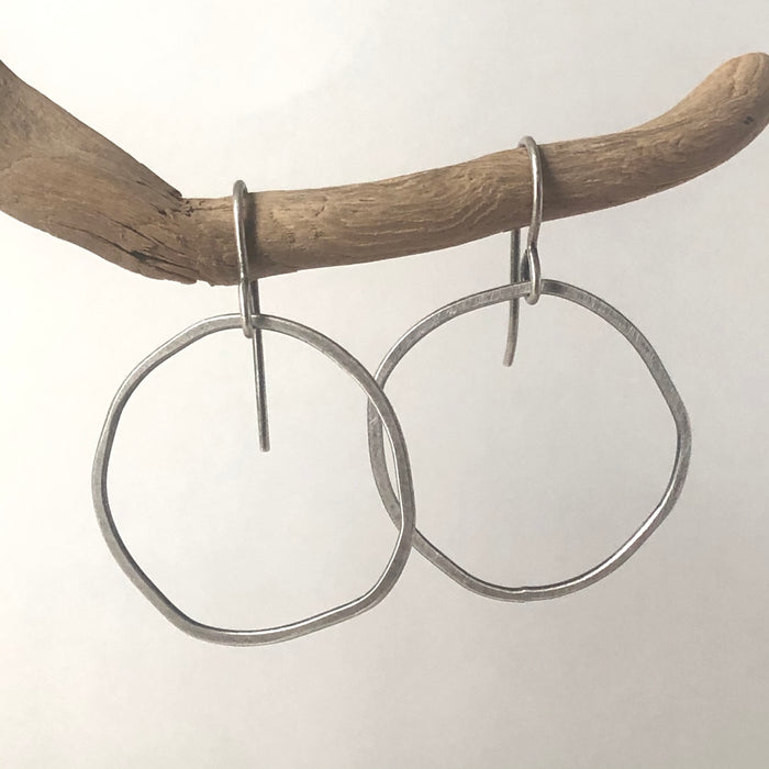 № 102 Sterling Silver Medium