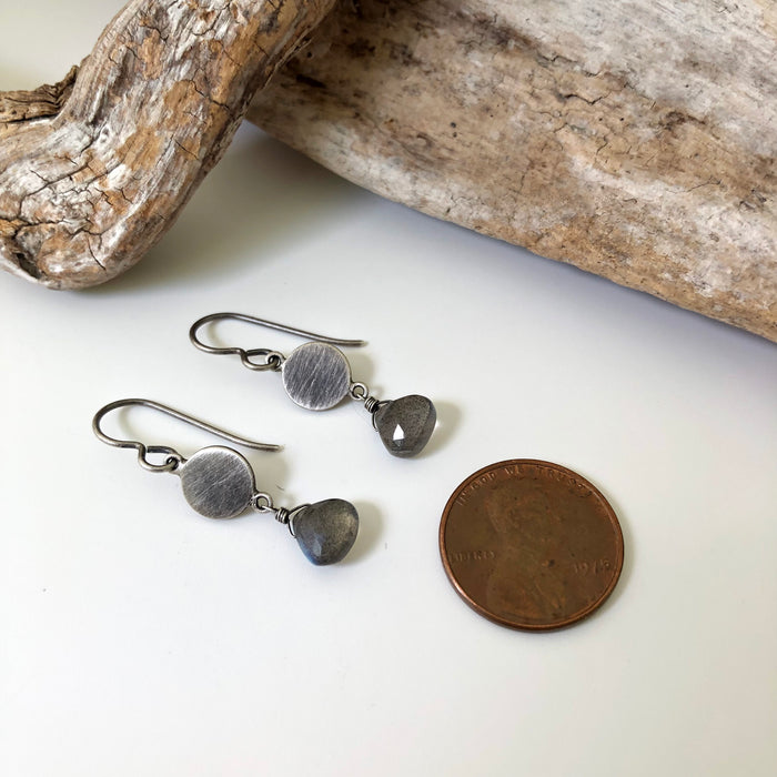 № 921 Labradorite